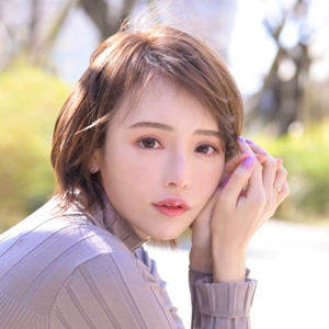 Riona Hirose (広瀬りおな) Profile Photo
